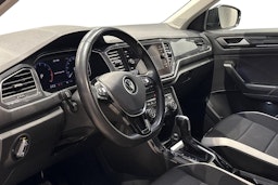 harmaa Volkswagen T-Roc 2021 kuva 7.