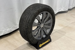 harmaa Volkswagen T-Roc 2021 kuva 14.