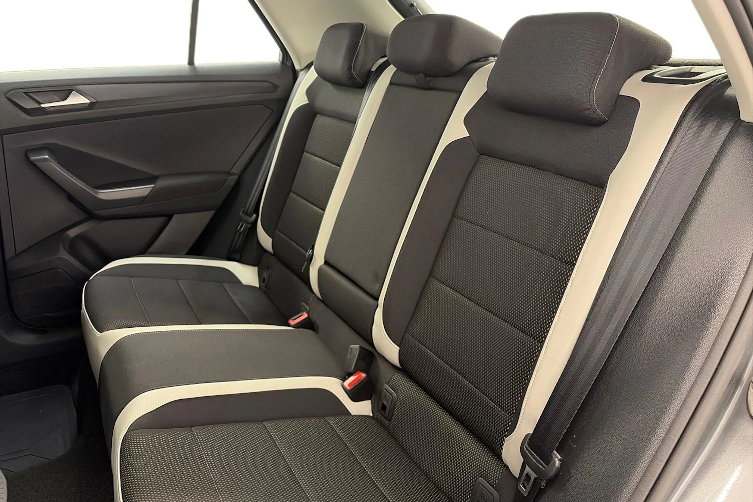 met. harmaa Volkswagen T-Roc 2021 kuva 8.