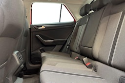 punainen Volkswagen T-Roc 2021 kuva 10.