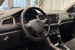 harmaa Volkswagen T-Roc 2021 kuva 3.