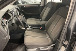 harmaa Volkswagen T-Roc 2021 kuva 16.