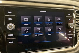 harmaa Volkswagen T-Roc 2021 kuva 19.