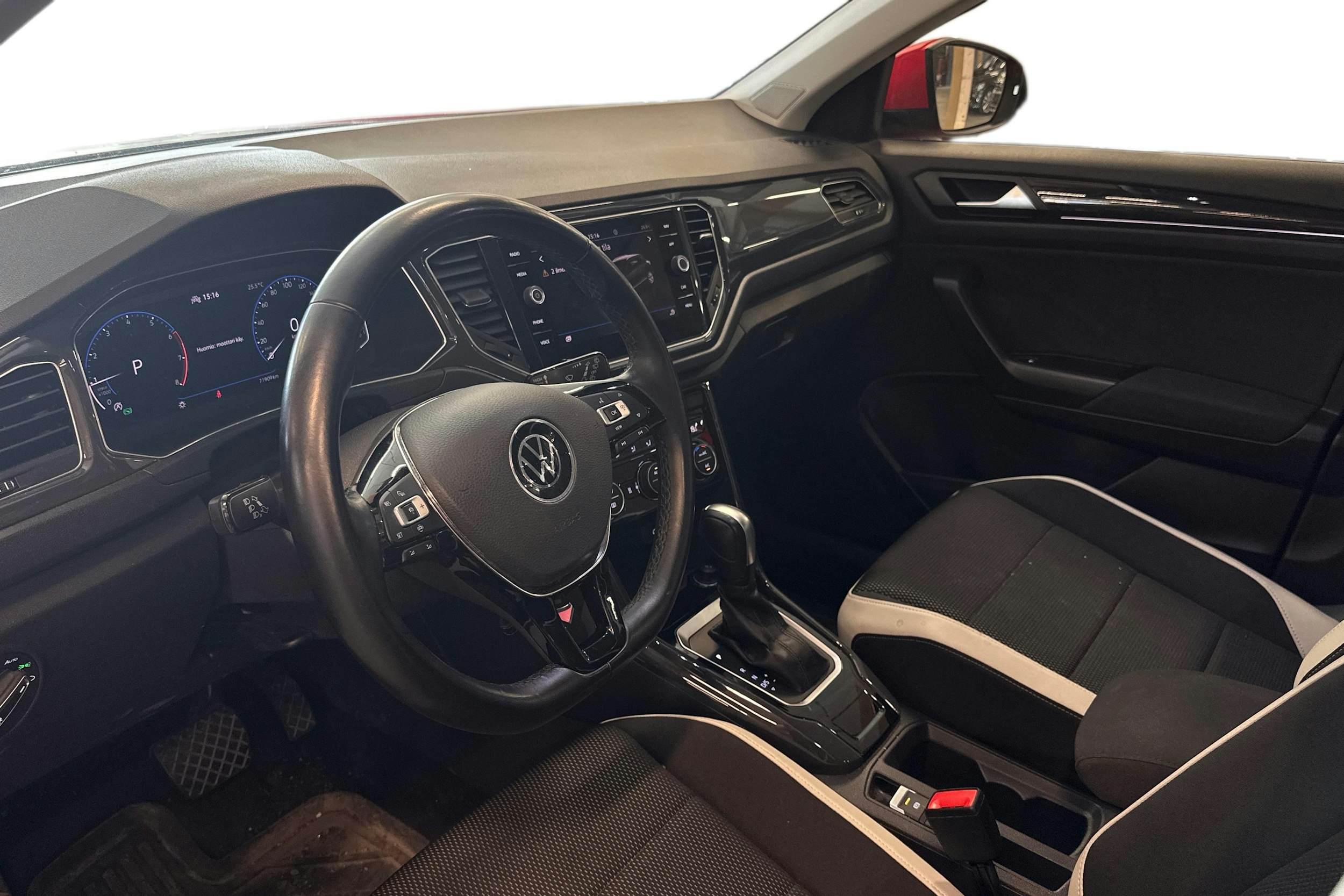 punainen Volkswagen T-Roc 2021 kuva 3.