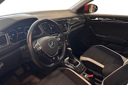 punainen Volkswagen T-Roc 2021 kuva 3.