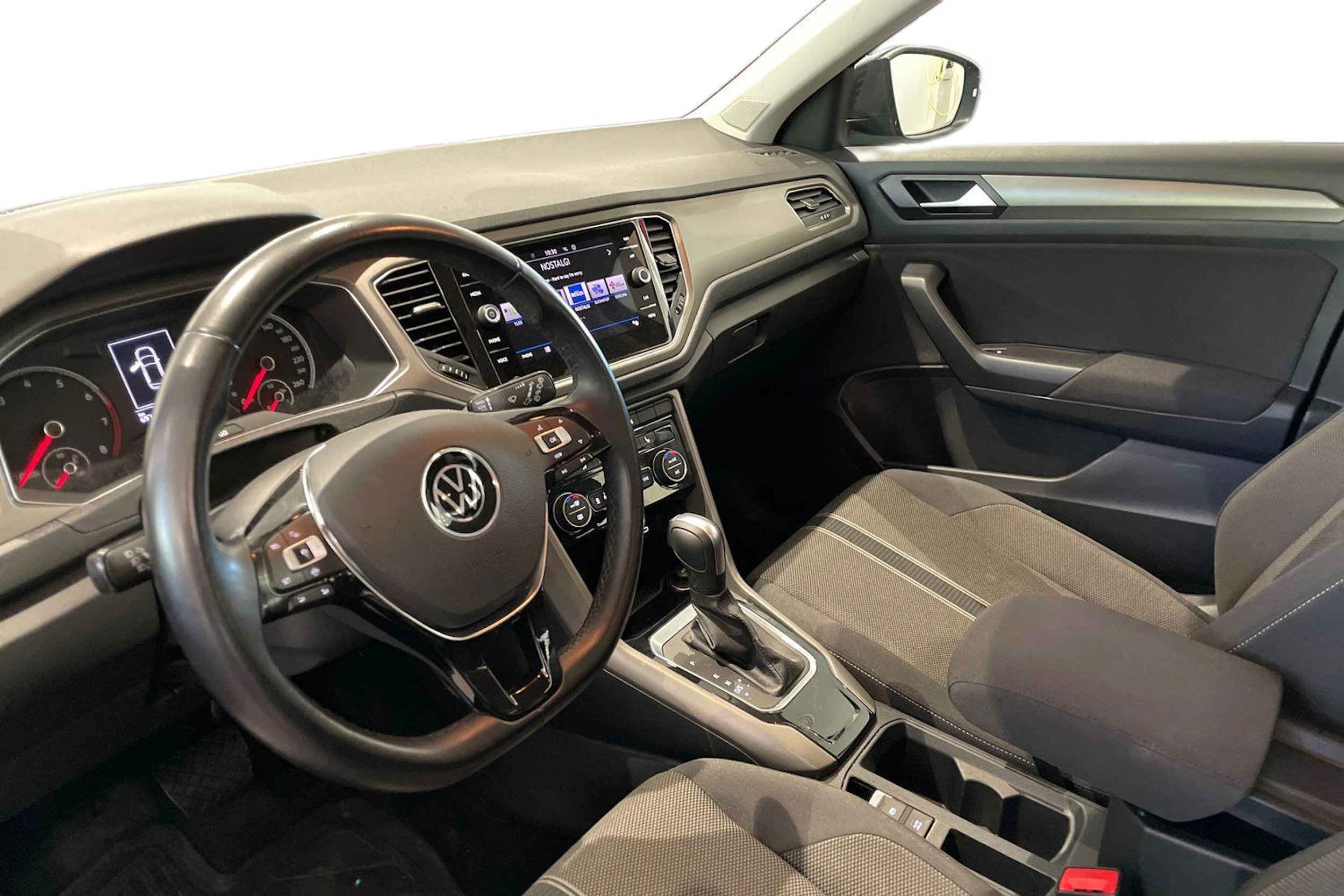 harmaa Volkswagen T-Roc 2021 kuva 3.