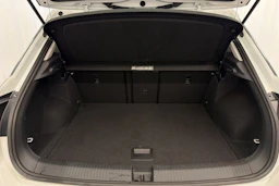 valkoinen Volkswagen T-Roc 2021 kuva 13.