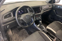 harmaa Volkswagen T-Roc 2021 kuva 3.
