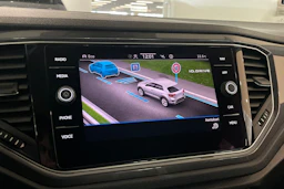 harmaa Volkswagen T-Roc 2021 kuva 22.