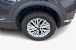 harmaa Volkswagen T-Roc 2021 kuva 9.