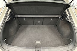 harmaa Volkswagen T-Roc 2022 kuva 14.
