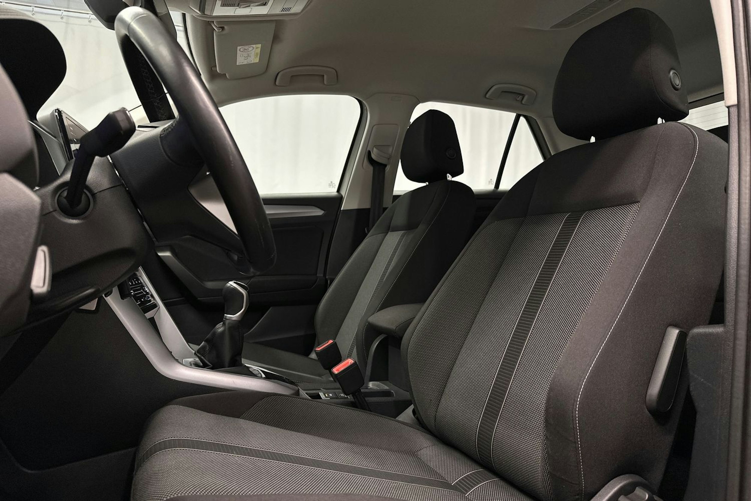 harmaa Volkswagen T-Roc 2022 kuva 16.