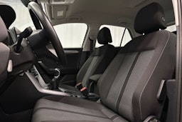 harmaa Volkswagen T-Roc 2022 kuva 16.