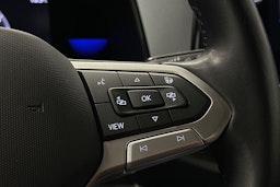 harmaa Volkswagen T-Roc 2022 kuva 18.
