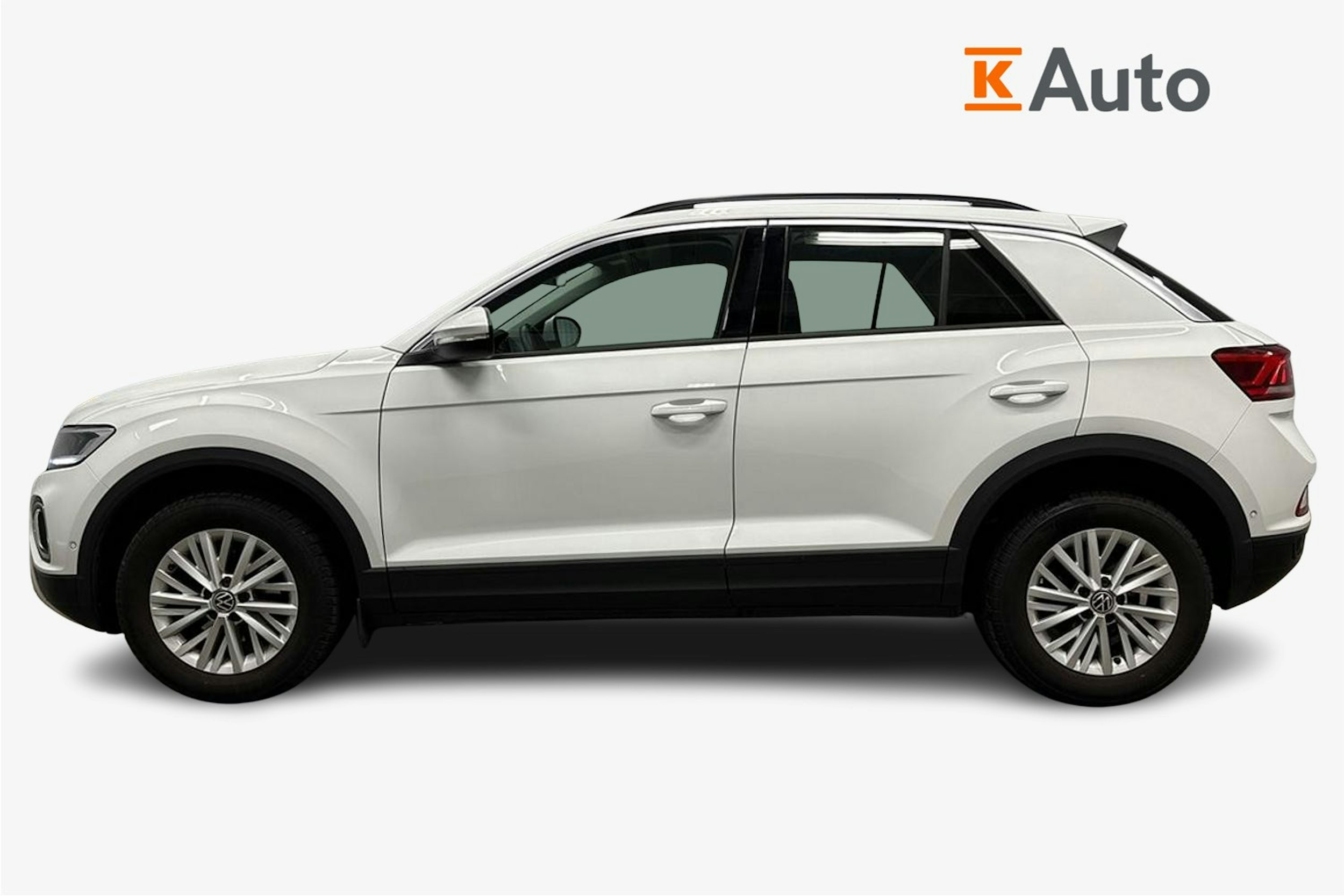 valkoinen Volkswagen T-Roc 2022 kuva 6.