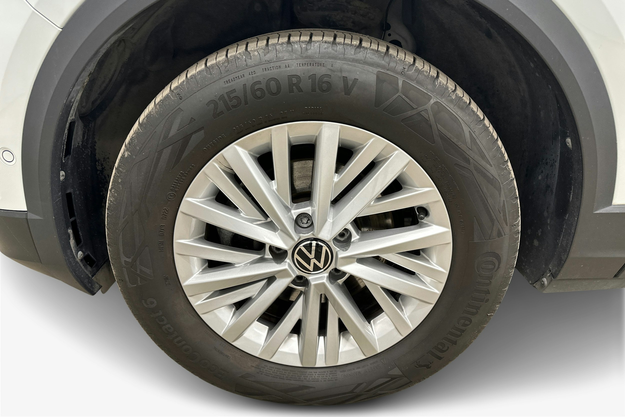 valkoinen Volkswagen T-Roc 2022 kuva 11.