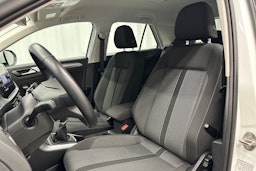 valkoinen Volkswagen T-Roc 2022 kuva 20.