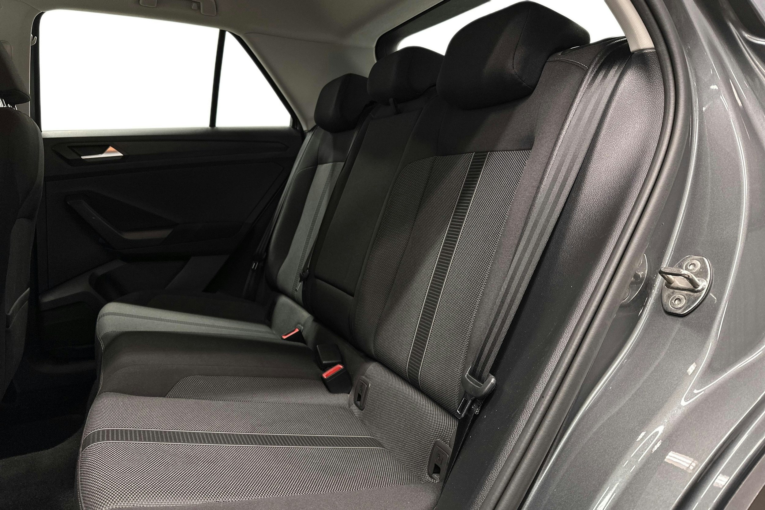 harmaa Volkswagen T-Roc 2022 kuva 10.