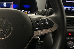 harmaa Volkswagen T-Roc 2022 kuva 18.