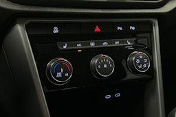 harmaa Volkswagen T-Roc 2022 kuva 25.