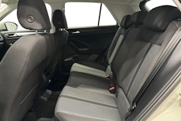 harmaa Volkswagen T-Roc 2022 kuva 8.