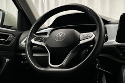 harmaa Volkswagen T-Roc 2022 kuva 13.