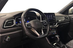 harmaa Volkswagen T-Roc 2022 kuva 6.
