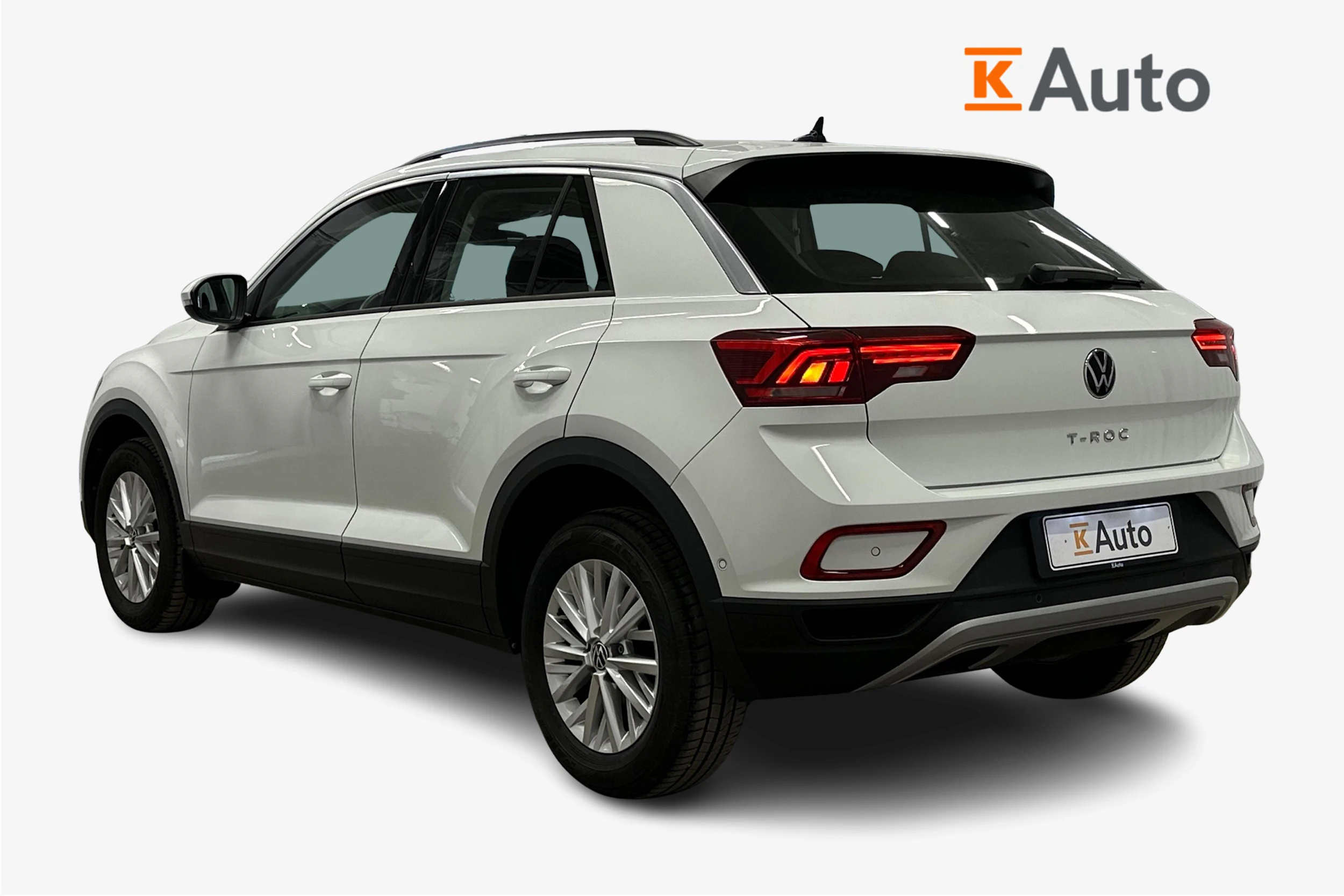 valkoinen Volkswagen T-Roc 2022 kuva 2.