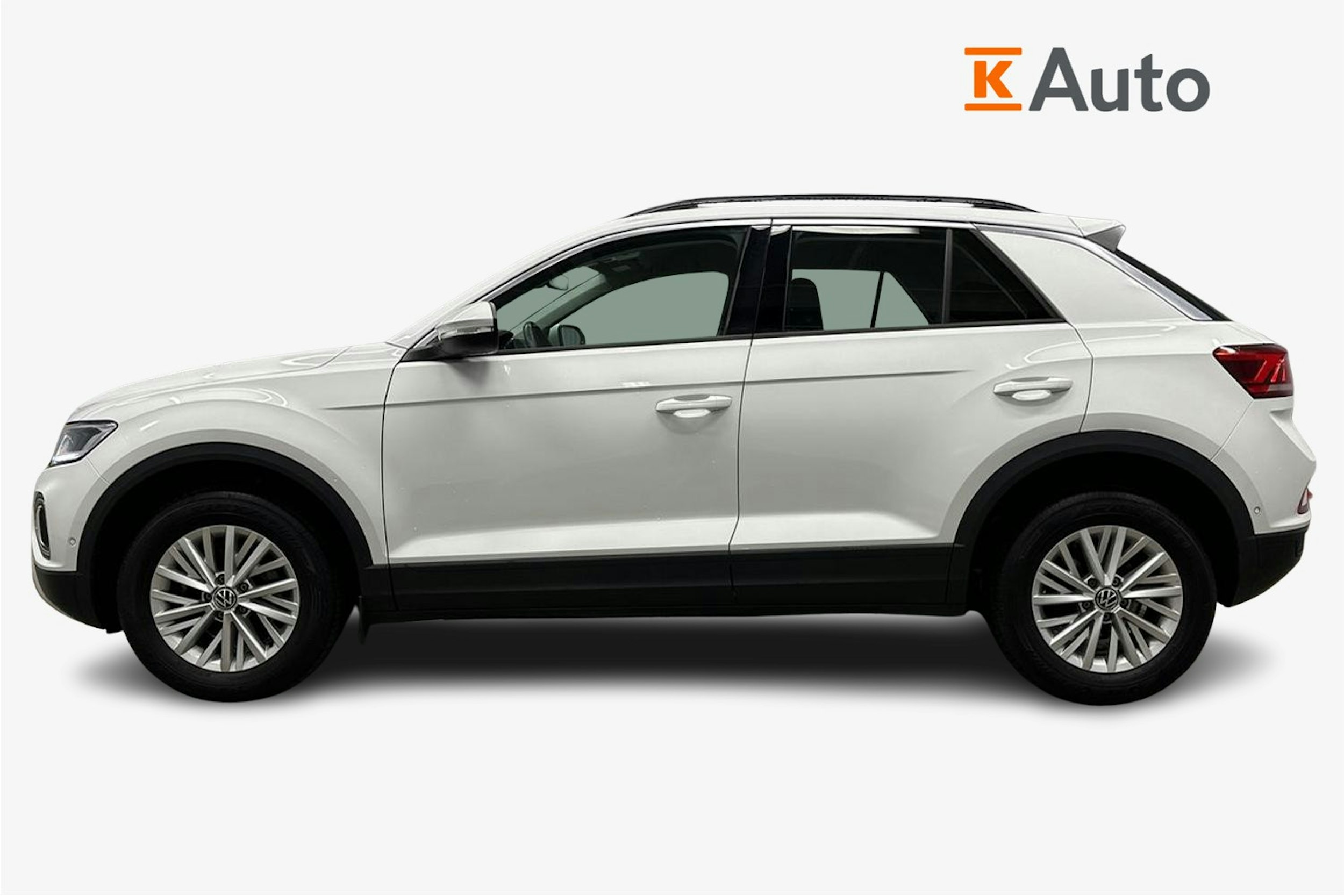 valkoinen Volkswagen T-Roc 2022 kuva 6.