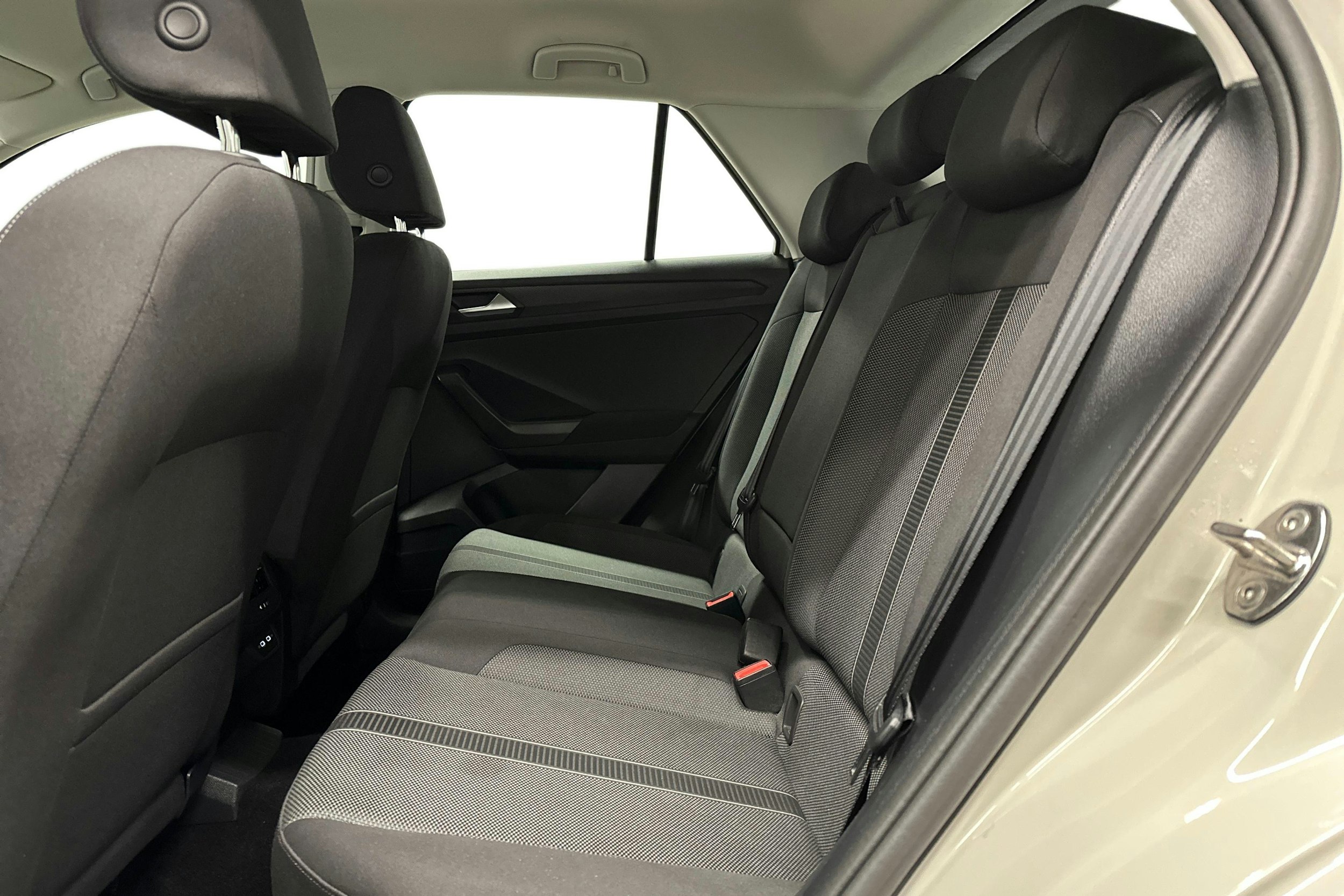 harmaa Volkswagen T-Roc 2022 kuva 10.