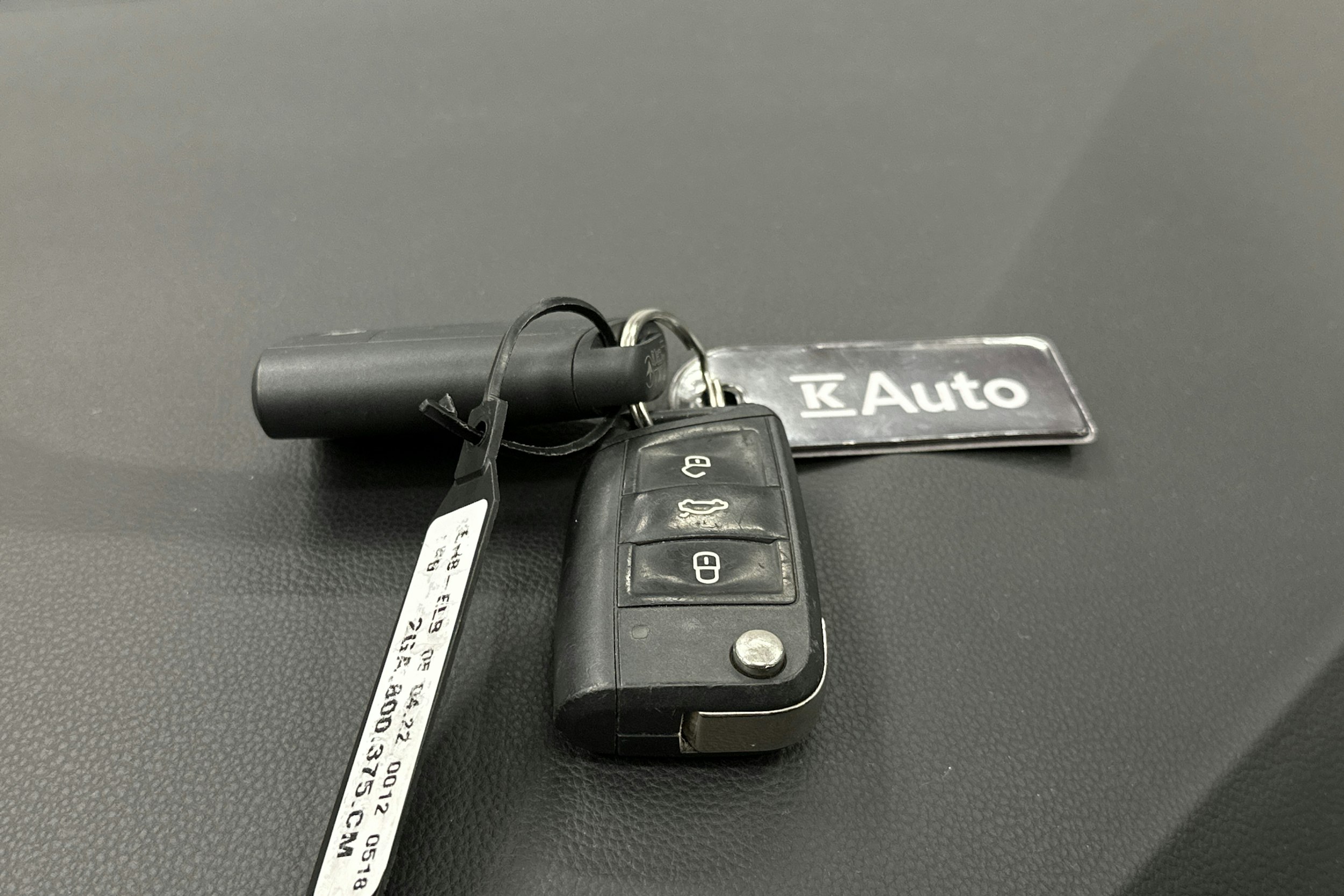 harmaa Volkswagen T-Roc 2022 kuva 25.