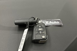 harmaa Volkswagen T-Roc 2022 kuva 25.