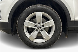 valkoinen Volkswagen T-Roc 2022 kuva 11.