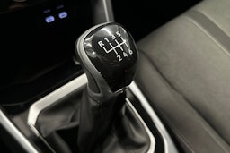 valkoinen Volkswagen T-Roc 2022 kuva 24.