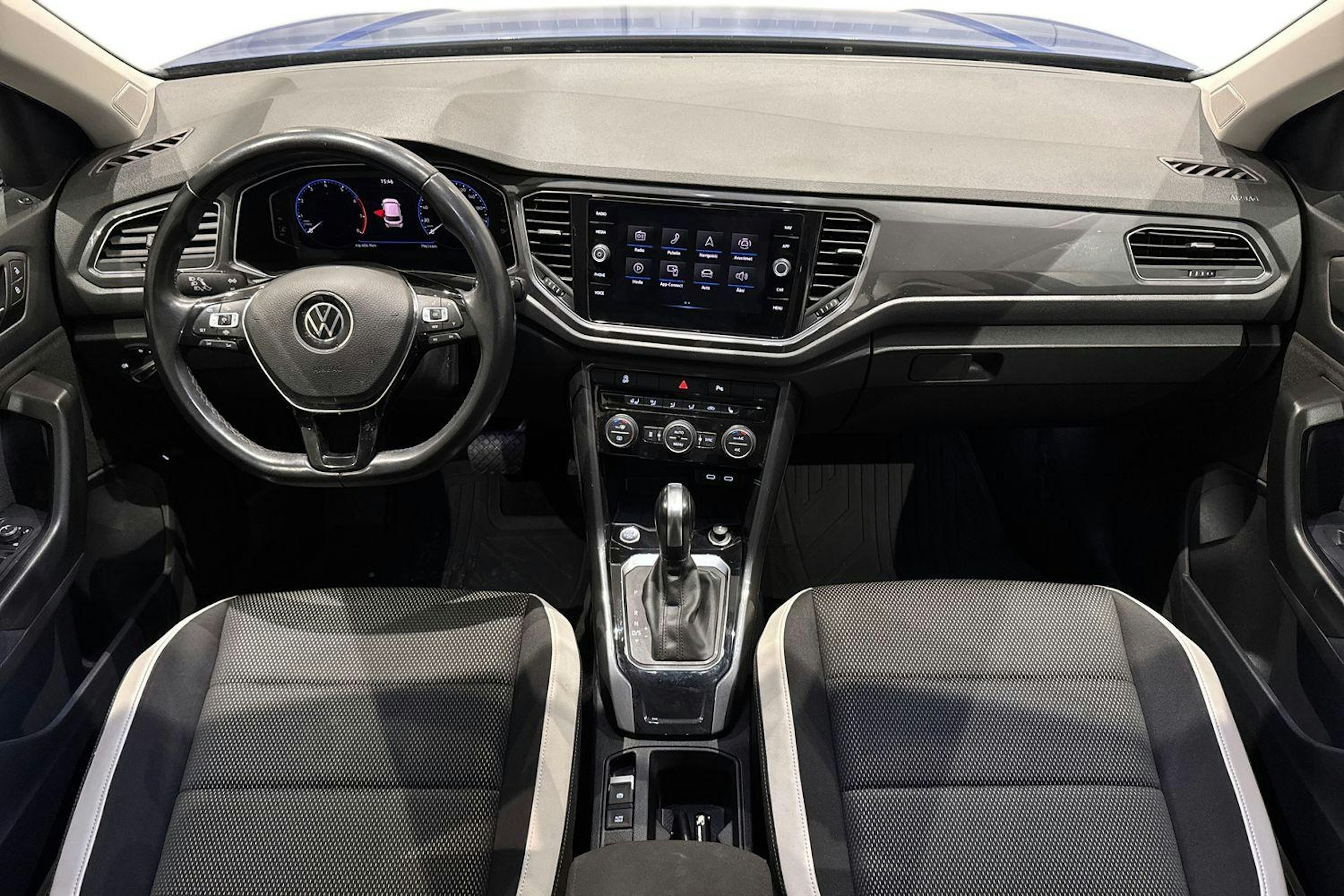 met. sininen Volkswagen T-Roc 2022 kuva 7.