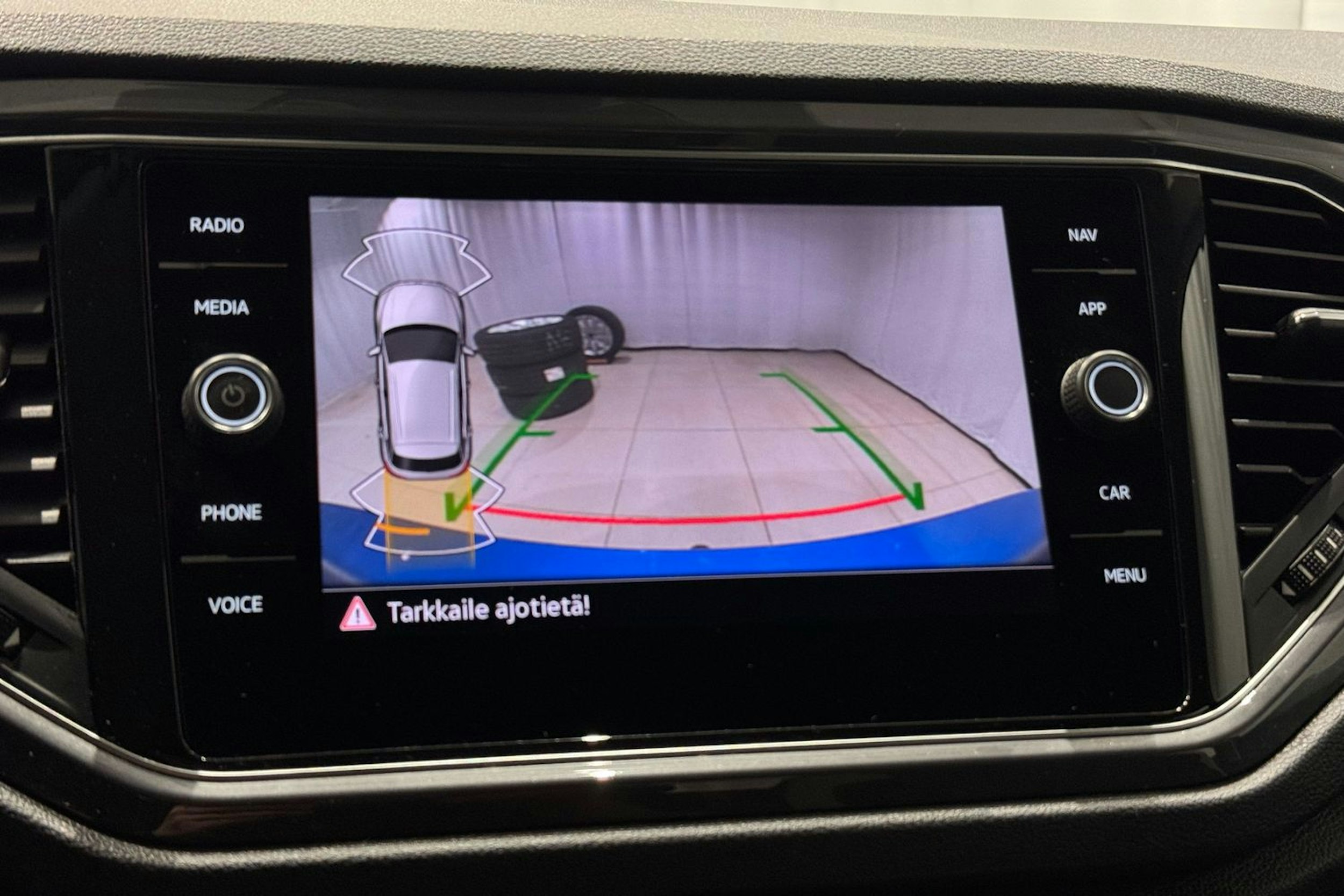 met. sininen Volkswagen T-Roc 2022 kuva 20.