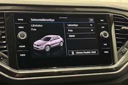 met. sininen Volkswagen T-Roc 2022 kuva 21.