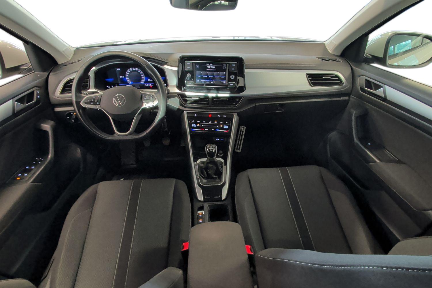 Volkswagen T-Roc Comfort 1,0 TSI 81 kW 2022, kuva 7/24