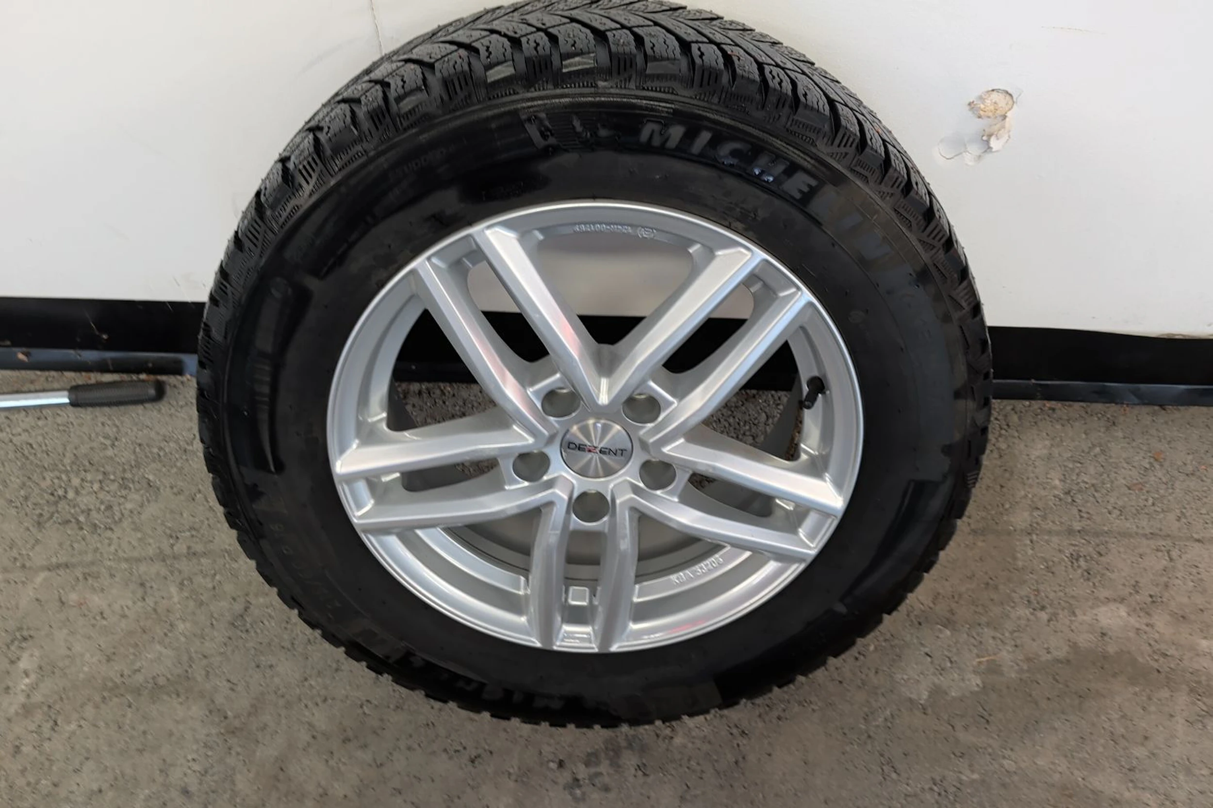 harmaa Volkswagen T-Roc 2022 kuva 10.