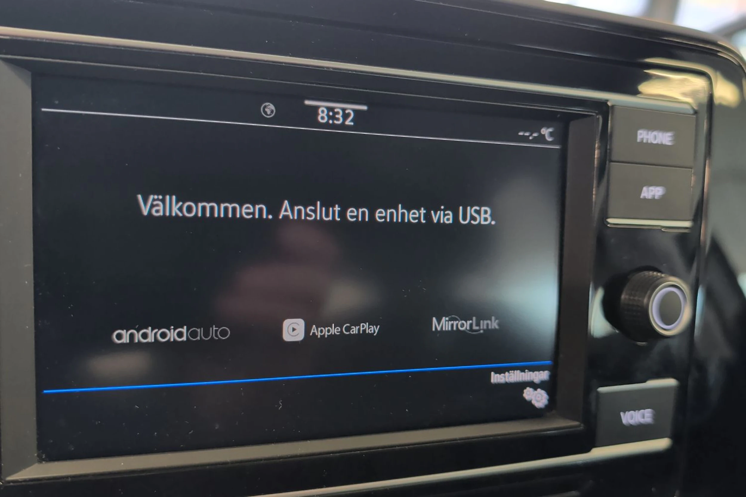 harmaa Volkswagen T-Roc 2022 kuva 13.