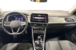 Sininen Volkswagen T-Roc 2022 kuva 9.