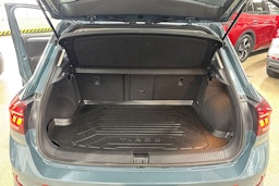 Sininen Volkswagen T-Roc 2022 kuva 28.