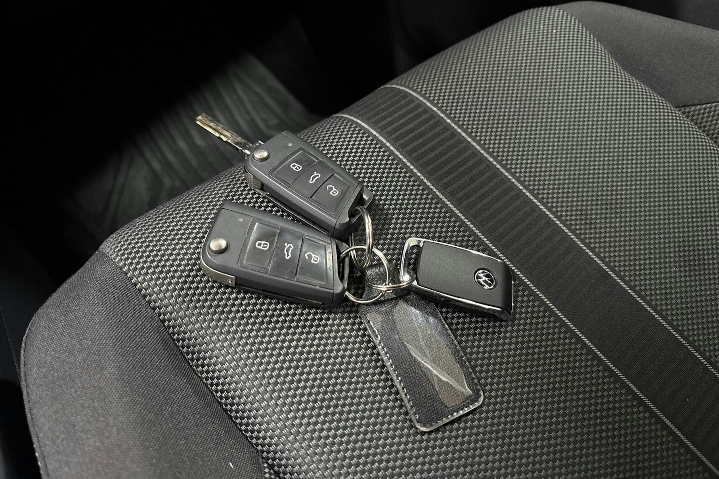 Sininen Volkswagen T-Roc 2022 kuva 30.