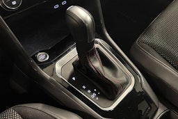 harmaa Volkswagen T-Roc 2022 kuva 28.