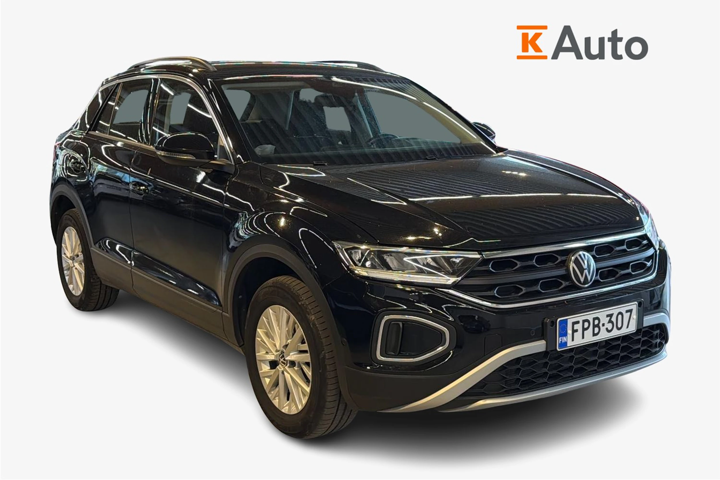 musta Volkswagen T-Roc 2022 kuva 1.