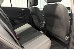 musta Volkswagen T-Roc 2022 kuva 12.