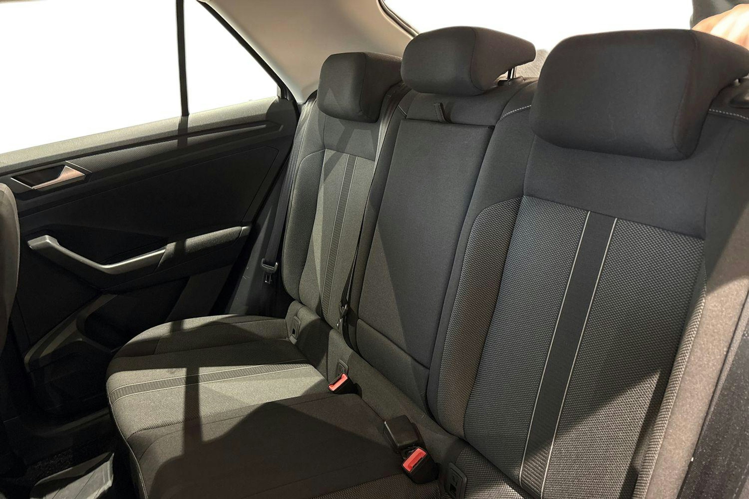 harmaa Volkswagen T-Roc 2022 kuva 10.