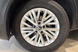 harmaa Volkswagen T-Roc 2022 kuva 11.