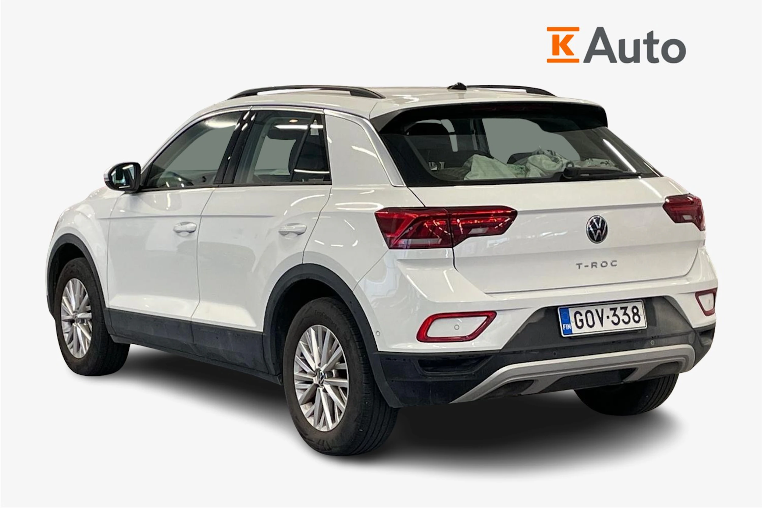 Valkoinen Volkswagen T-Roc 2022 kuva 2.