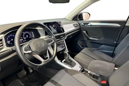 met. musta Volkswagen T-Roc 2022 kuva 6.